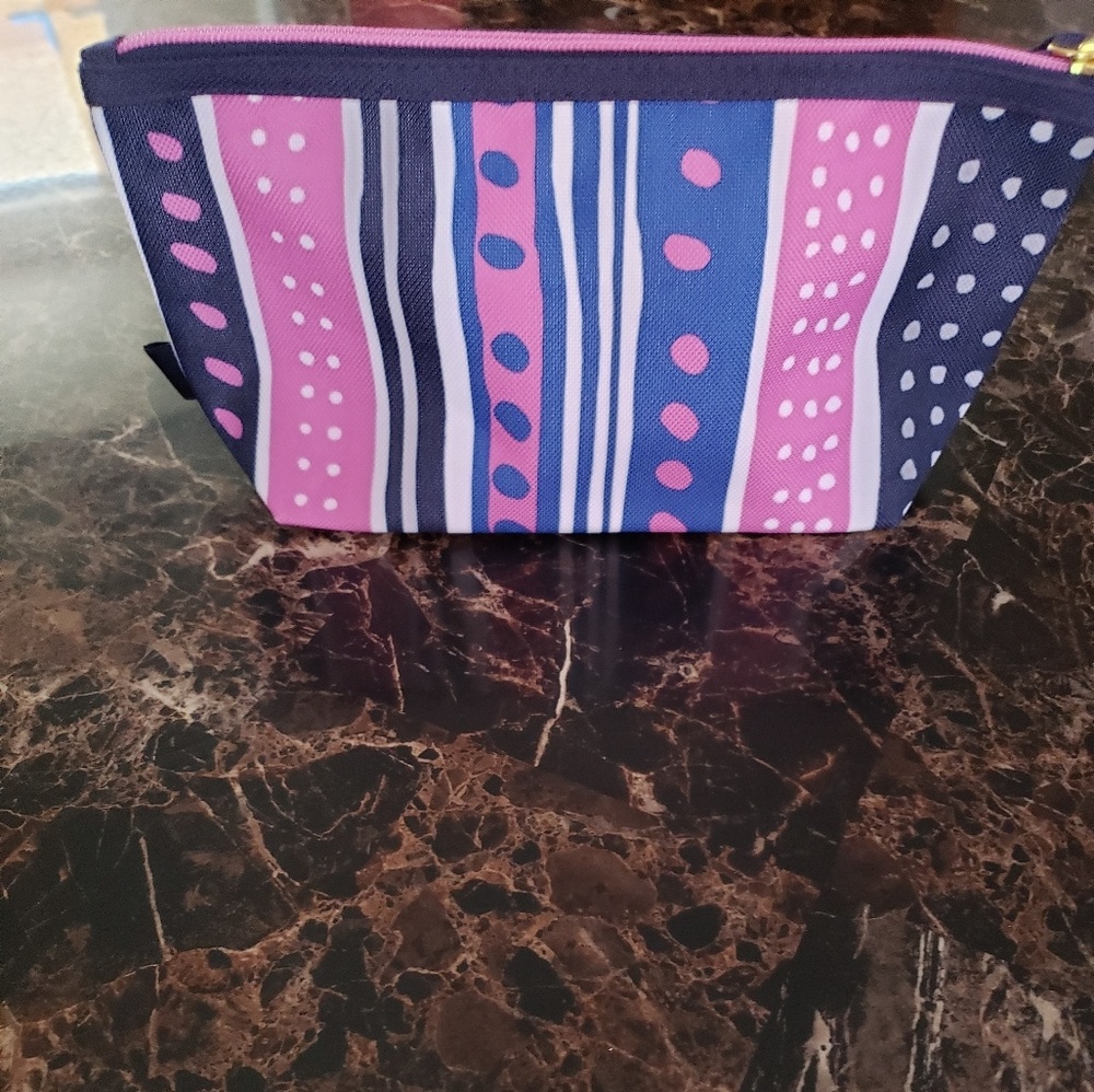 Estee Lauder Makeup bag